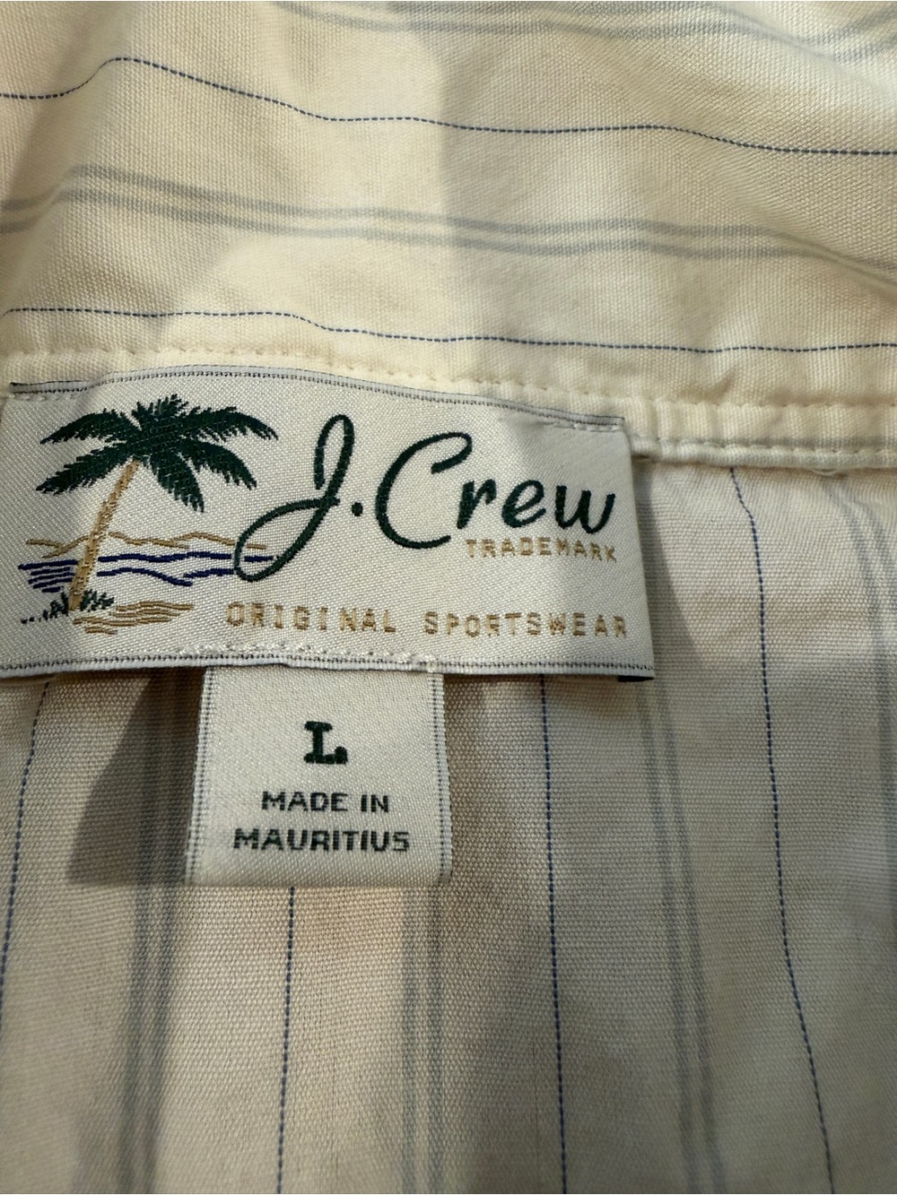 J. Crew Short-sleeve cotton poplin camp-collar shirt • size large • NWT • CJ504 - Picture 2 of 6